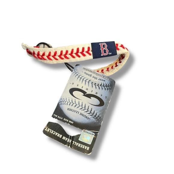 Boston Red Sox Baseball Seam Bracelet Gamewear Red Stitching Wear the Game MLB - Picture 3 of 14